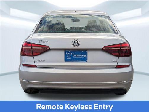 2018 Volkswagen Passat 2.0T S