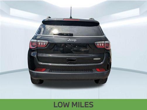 2017 Jeep New Compass Latitude