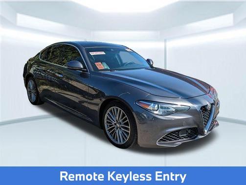 2017 Alfa Romeo Giulia Ti