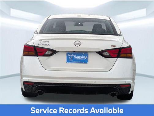 Pearl White Tricoat 2025 Nissan Altima SR FWD