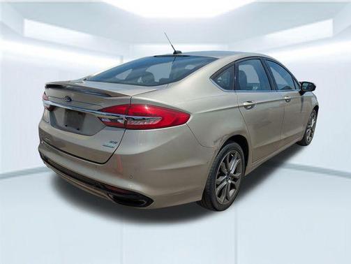 White Gold 2017 Ford Fusion SE