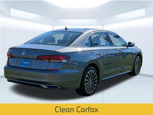 2022 Volkswagen Passat 2.0T Limited Edition