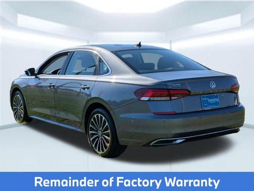2022 Volkswagen Passat 2.0T Limited Edition