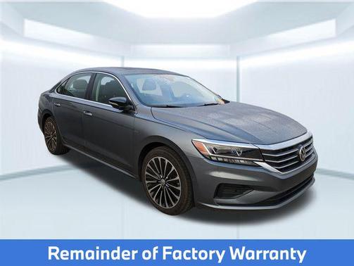2022 Volkswagen Passat 2.0T Limited Edition