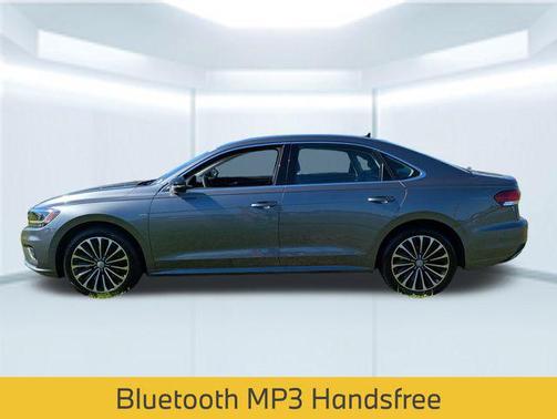2022 Volkswagen Passat 2.0T Limited Edition