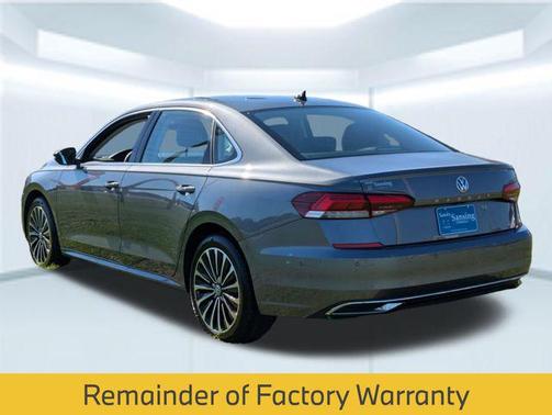2022 Volkswagen Passat 2.0T Limited Edition