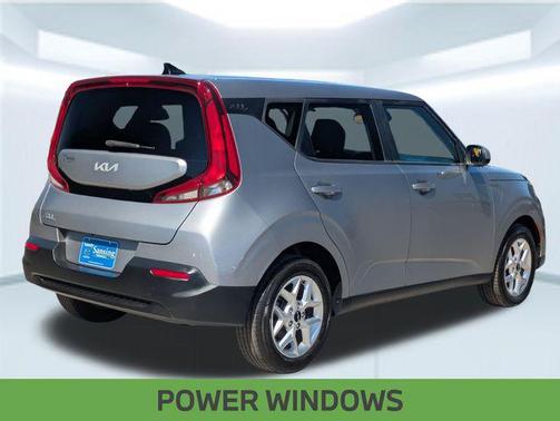 Steel Gray 2022 Kia Soul LX
