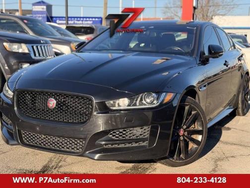 2017 Jaguar XE 35t R-Sport