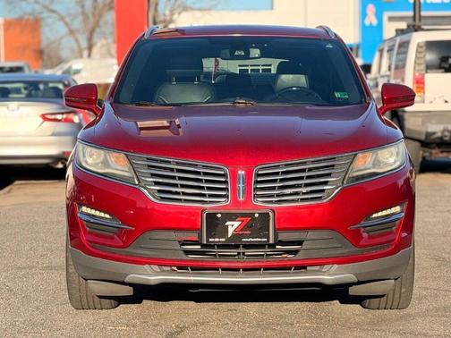 2015 Lincoln MKC Base