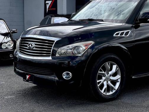 2013 INFINITI QX56 Base