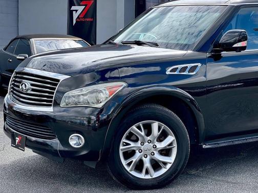 2013 INFINITI QX56 Base