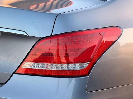 2014 Hyundai Equus Signature