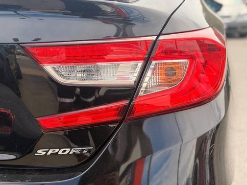 Crystal Black Pearl 2020 Honda Accord Sport 1.5T