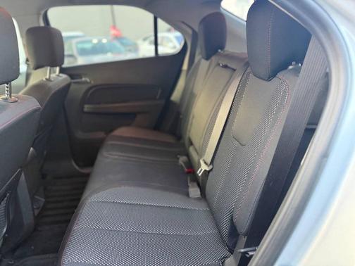 Silver Ice Metallic 2015 Chevrolet Equinox 1LT