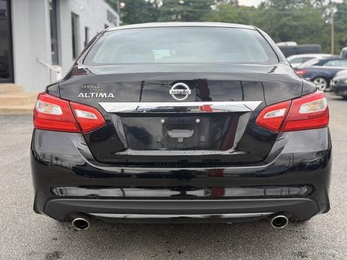 Super Black 2016 Nissan Altima 2.5 S