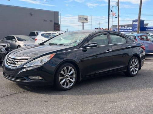 Midnight Black 2013 Hyundai SONATA SE 2.0T