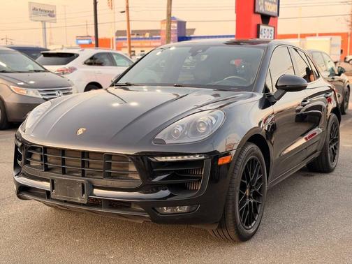 2018 Porsche Macan GTS