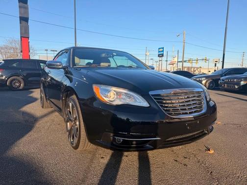 2011 Chrysler 200 Limited