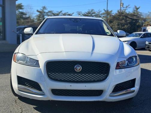 2017 Jaguar XF 35t Premium