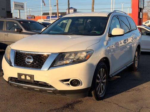2015 Nissan Pathfinder S