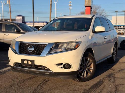 2015 Nissan Pathfinder S