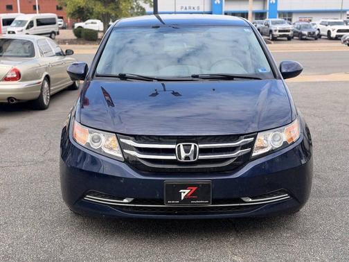 Obsidian Blue Pearl 2017 Honda Odyssey SE