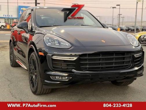 2016 Porsche Cayenne GTS