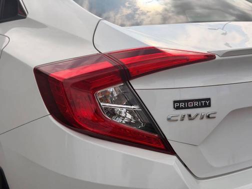 White Orchid Pearl 2018 Honda Civic EX-T