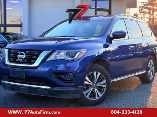 2017 Nissan Pathfinder SV