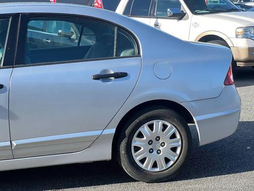 2010 Honda Civic DX-VP