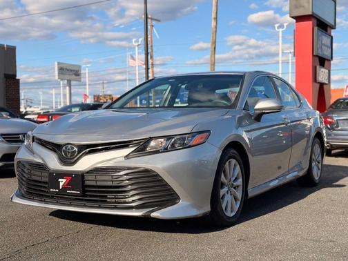 2018 Toyota Camry LE
