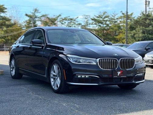2018 BMW 750 i xDrive