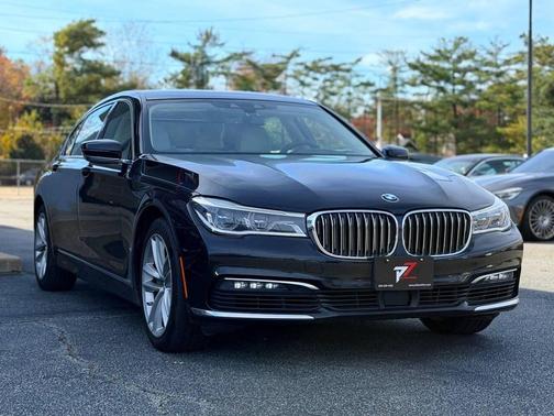 2018 BMW 750 i xDrive