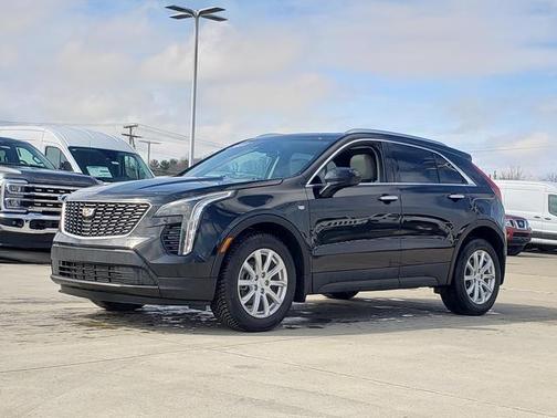 2023 Cadillac XT4 Luxury