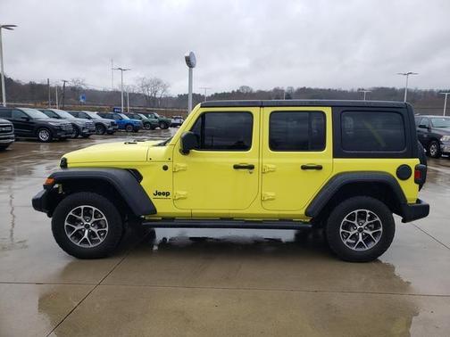 2024 Jeep Wrangler Sport
