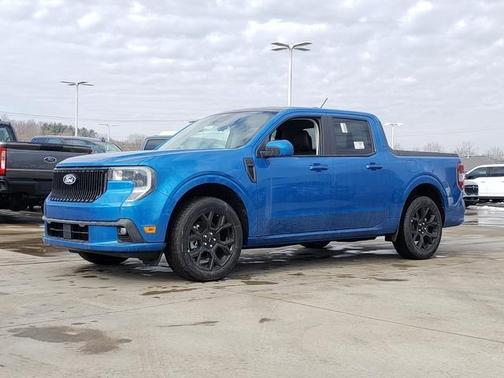 2026 Ford Maverick Lobo Standard