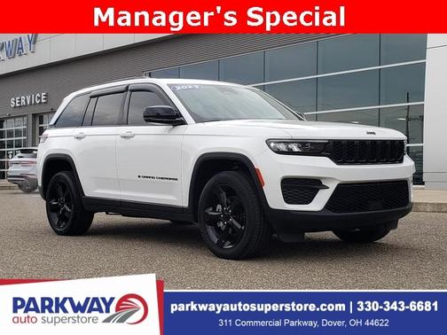 2023 Jeep Grand Cherokee LAREDO