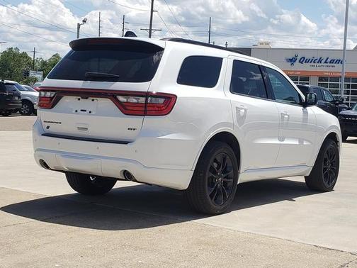 White Knuckle Clearcoat 2023 Dodge Durango GT
