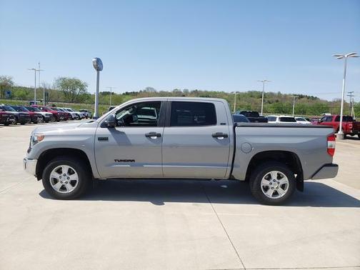 Cement Gray 2019 Toyota Tundra SR5