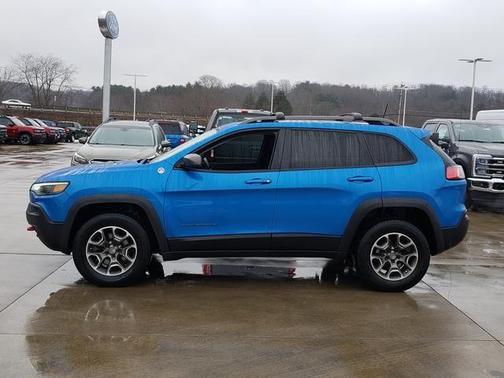 2020 Jeep Cherokee Trailhawk