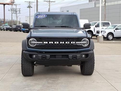 Azure Gray Metallic 2023 Ford Bronco Wildtrak