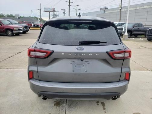 Carbonized Gray Metallic 2024 Ford Escape ST-Line