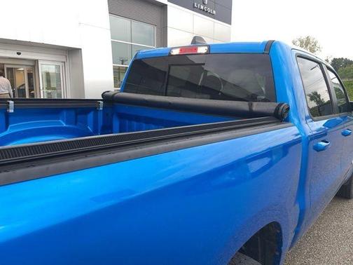 Hydro Blue Pearlcoat 2021 RAM 1500 Big Horn