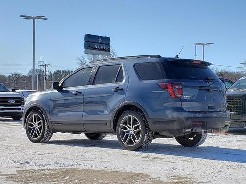 2018 Ford Explorer sport