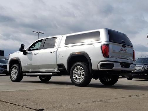 2023 GMC Sierra 2500 Denali
