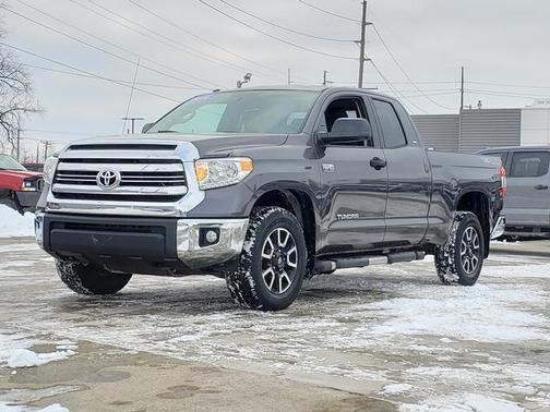 2016 Toyota Tundra SR5