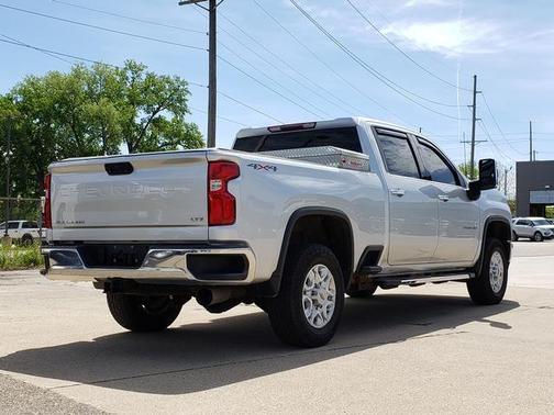Silver Ice Metallic 2022 Chevrolet Silverado 2500 LTZ