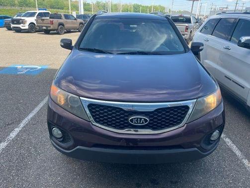 Dark Cherry 2011 Kia Sorento LX