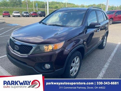 Dark Cherry 2011 Kia Sorento LX