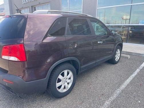 Dark Cherry 2011 Kia Sorento LX